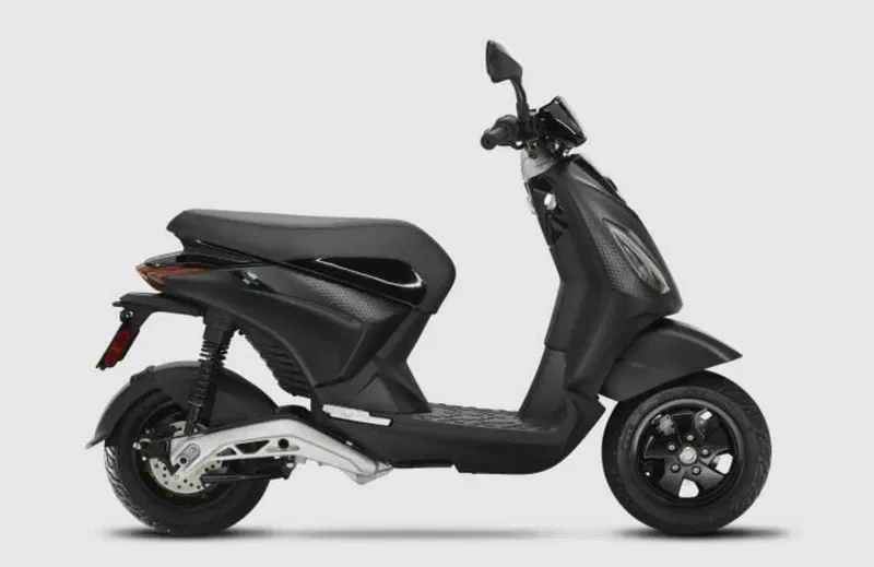 Piaggio 1 (2022 - 26) (2)