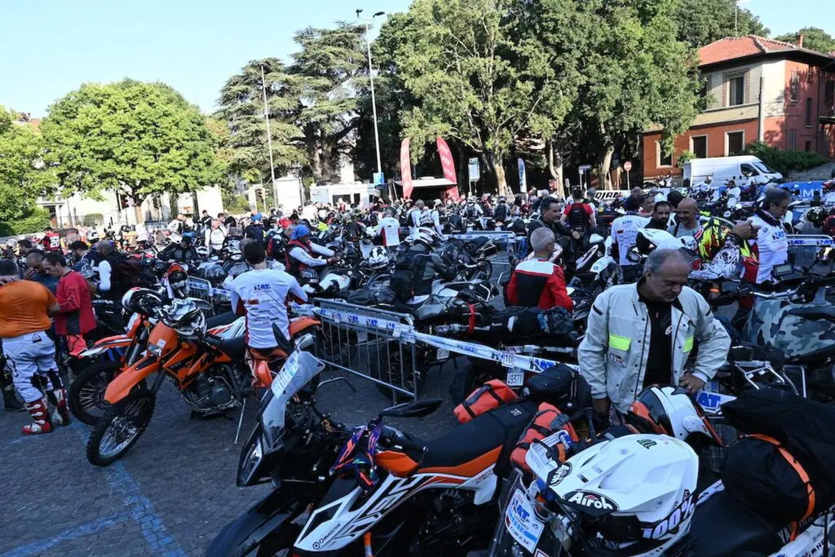 Hat Series Pavia Sanremo 2022 (17)