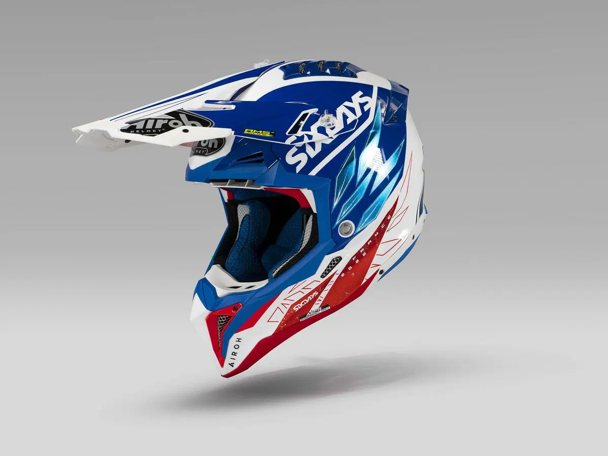 AIROH Aviator 3 Six Days France (8)