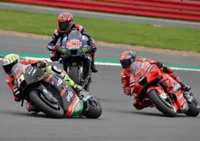 MotoGP 2022. GP del Regno Unito a Silverstone. Nelle Fp1 Ducati veloce, Aprilia costante, Fabio Quartararo sempre lì