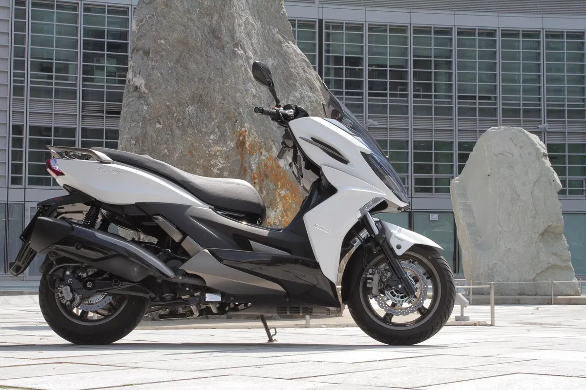 Kymco K-XCT 300i ABS (15)
