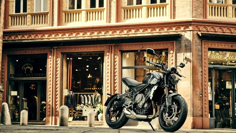 Triumph Motorcycles comunica il nuovo listino prezzi. Che cambia cos&igrave;