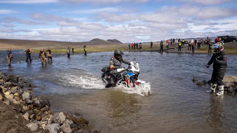 Islanda in moto! Il Perfetto c'&egrave; andato con l'Africa Twin e ci dice se ne vale la pena