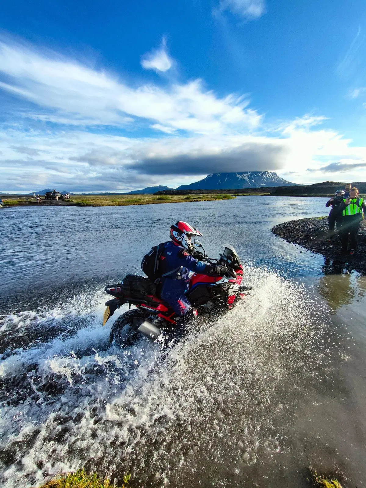 Islanda in moto! Il Perfetto c'è andato con l'Africa Twin e ci dice se ne vale la pena (9)