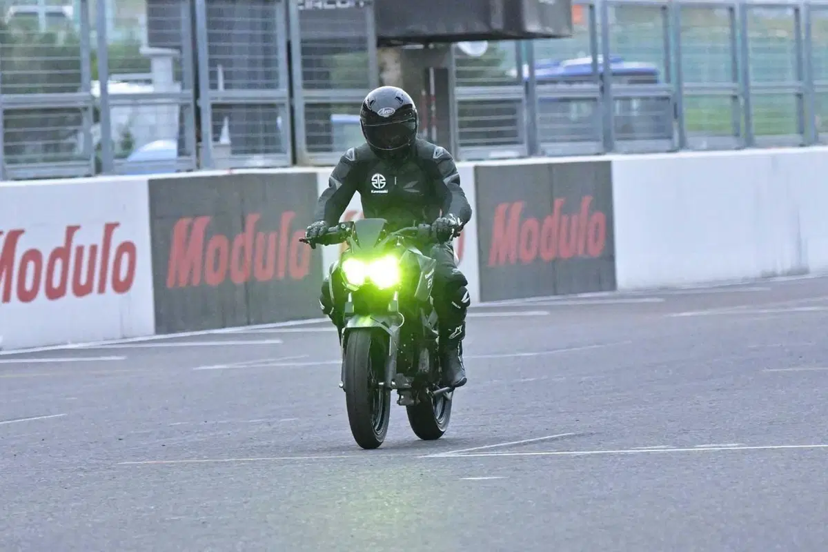 Kawasaki elettriche. Siamo davvero così vicini alla produzione? (14)