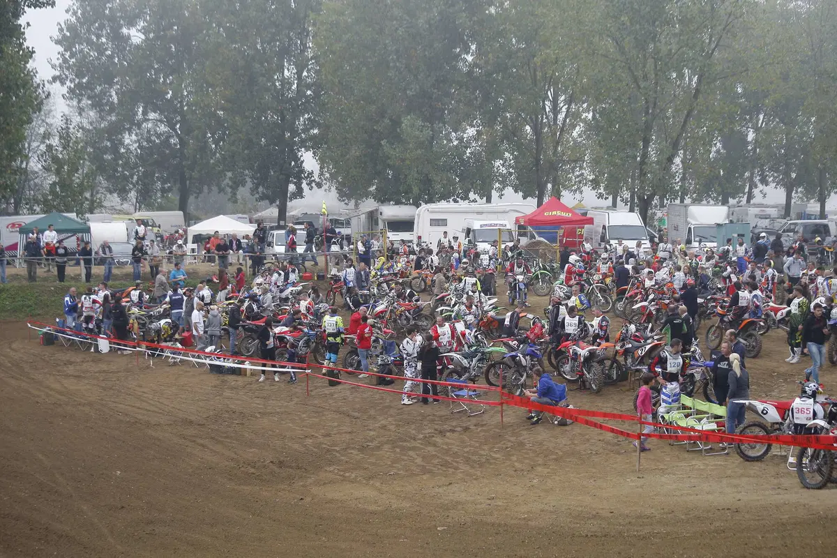 Tre ore a coppie di Enduro a Lodi. 300 piloti al Memorial Paolo Bassi (5)