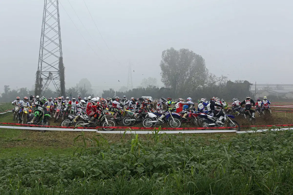 Tre ore a coppie di Enduro a Lodi. 300 piloti al Memorial Paolo Bassi (18)