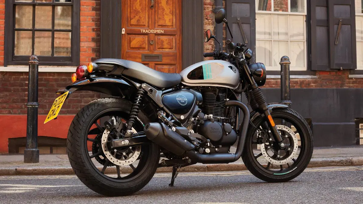 Ecco com'è fatta la nuova Royal Enfield Hunter 350 (10)