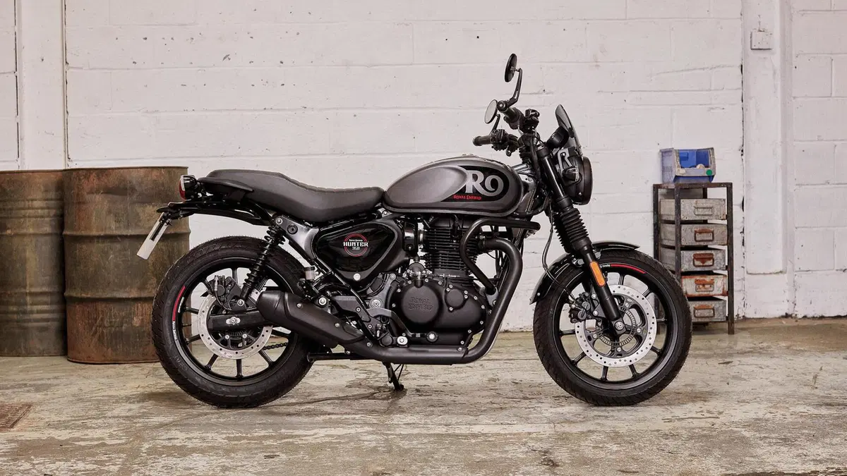Ecco com'è fatta la nuova Royal Enfield Hunter 350 (11)