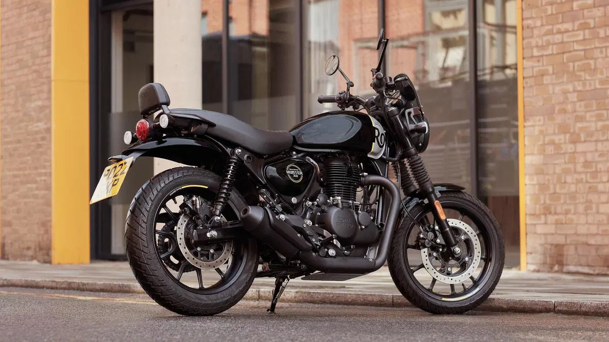 Ecco com'è fatta la nuova Royal Enfield Hunter 350 (15)