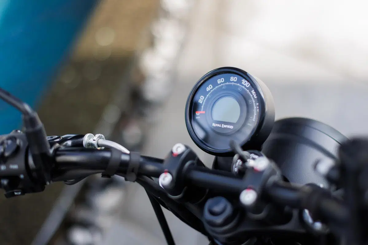 Ecco com'è fatta la nuova Royal Enfield Hunter 350 (20)