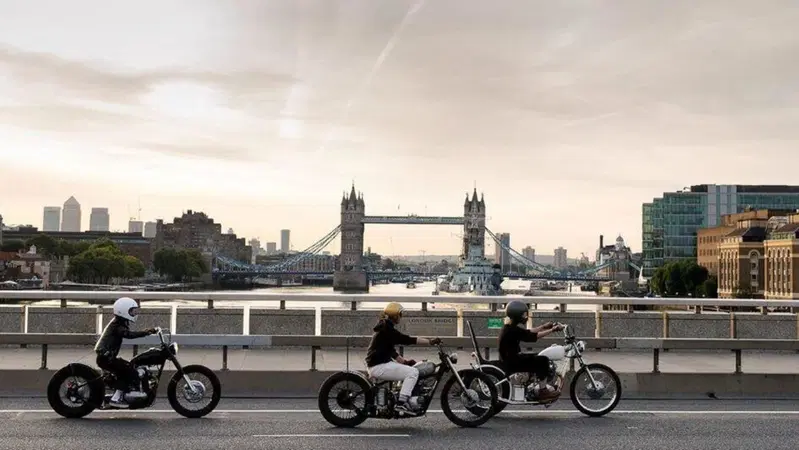 UK. A quando lo stop delle due ruote a benzina?