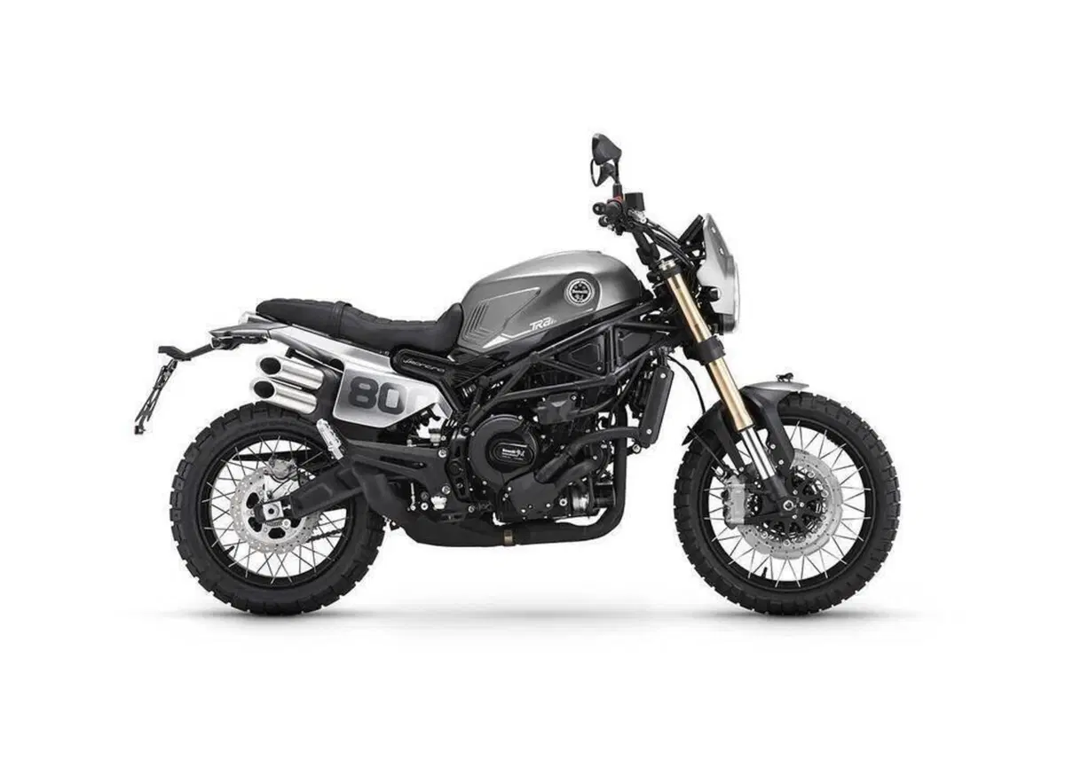 Benelli Leoncino 800 Trail (2022 - 26)
