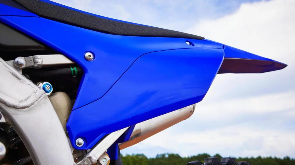 Come cambiano le Yamaha da cross 2023. E' tutta nuova la YZ450F (8)