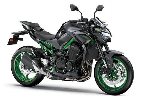 La Kawasaki Z900 2023 si fa in tre. Eccola in Italia (2)