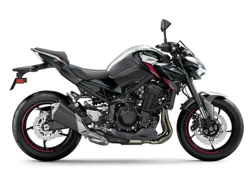 La Kawasaki Z900 2023 si fa in tre. Eccola in Italia (9)