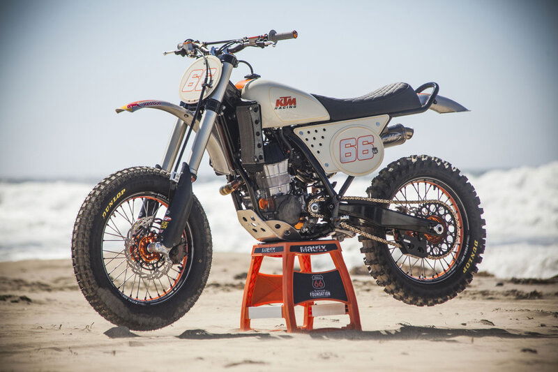 La KTM SX-F preparata da Roland Sands