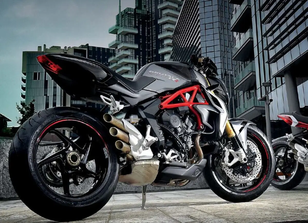MV Brutale 800 RR 2015, foto e prezzo