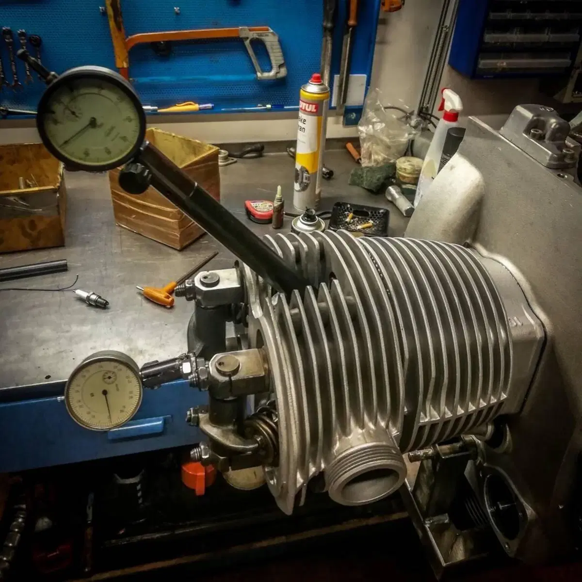 Vintage. Onix: “Una BMW va Ri-Fatta Come una BMW!” (28)
