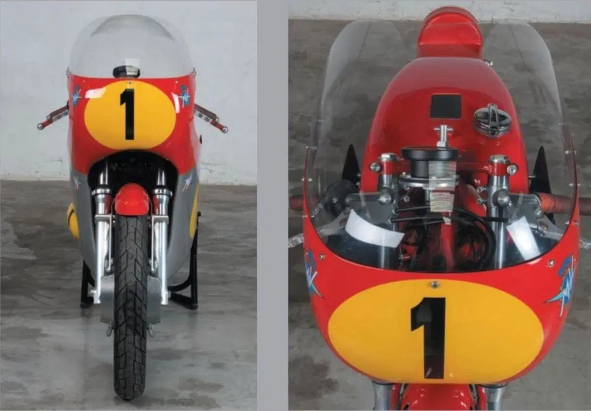 La MV 500 di Agostini venduta a 200.000 euro. Ma è una replica (2)
