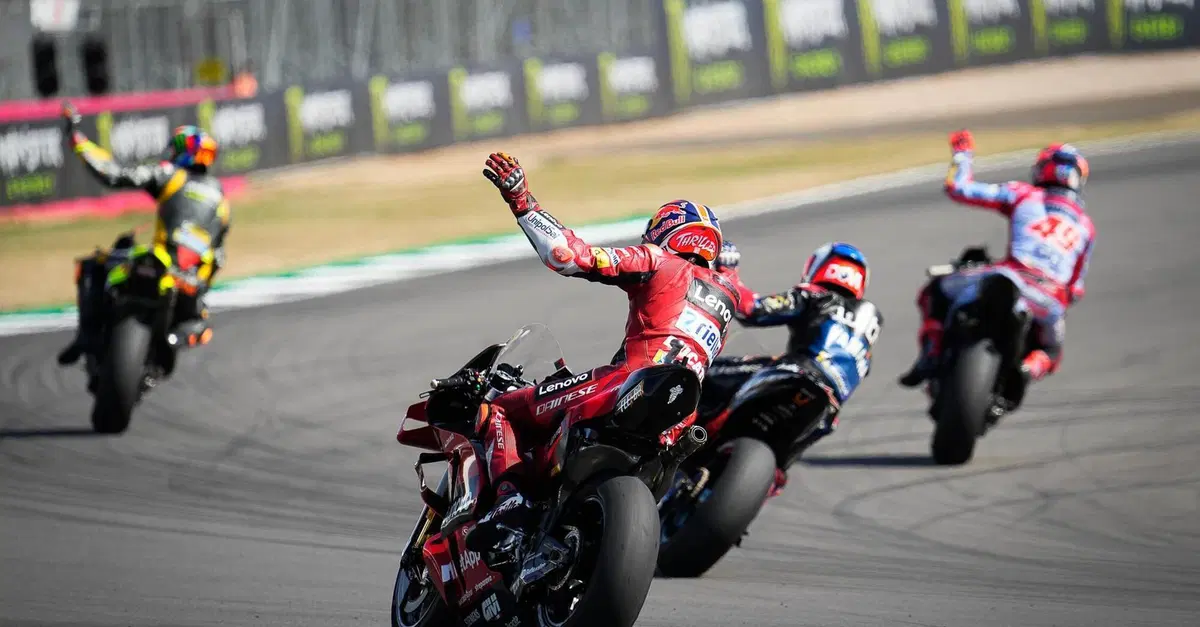 MotoGP 2022. GP d'Austria al Red Bull Ring. Gara sprint: Fabio Quartararo: &ldquo;Stupido e pericoloso&rdquo;. Jack Miller: &ldquo;Divertente&rdquo;