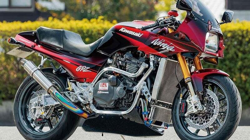 La Kawasaki Ninja GPZ900R che fa battere forte il cuore
