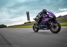 Yamaha YZF-R3 2023: negli USA spunta la livrea Phantom Purple 