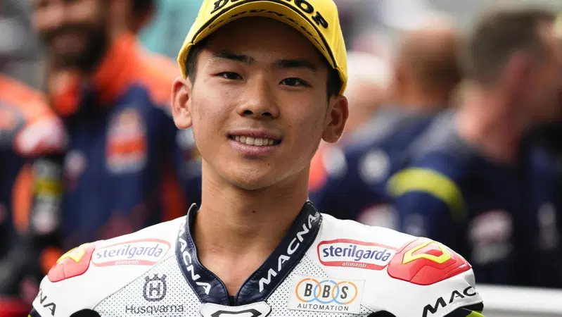 MotoGP 2022. GP d'Austria al Red Bull Ring. In Moto3 rimontissima di Ayumu Sasaki, che vittoria! Male Dennis Foggia
