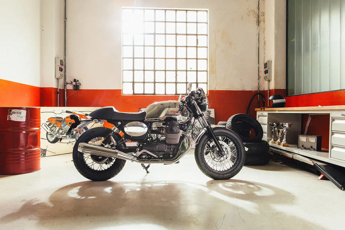Moto Guzzi V7 II 2015 (62)