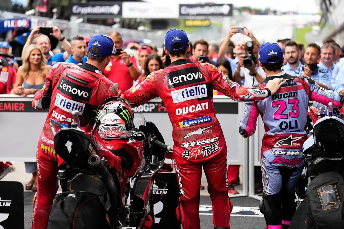 MotoGP 2022. GP d'Austria al Red Bull Ring. Lo stivale bucato di Pecco Bagnaia e altre foto che non avete visto dall'Austria [GALLERY] (14)