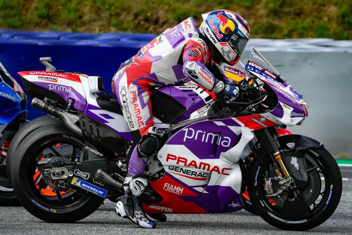 MotoGP 2022. GP d'Austria al Red Bull Ring. Lo stivale bucato di Pecco Bagnaia e altre foto che non avete visto dall'Austria [GALLERY] (23)