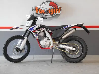 AJP SPR 240 Enduro (2023 - 26) nuova