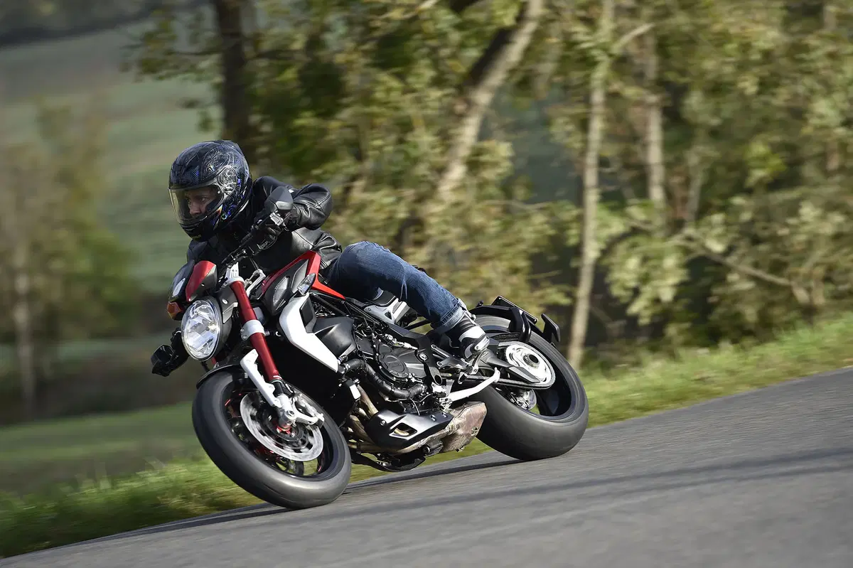 MV Agusta Dragster 800 RR (2)