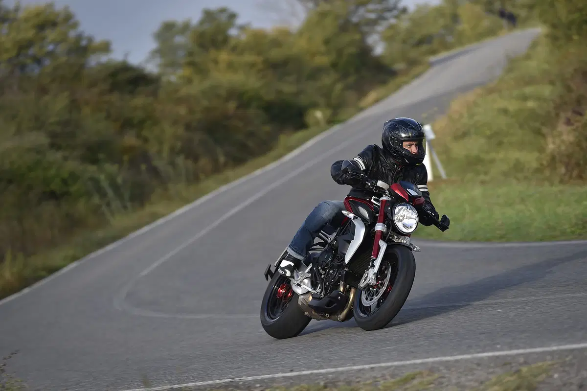 MV Agusta Dragster 800 RR (3)