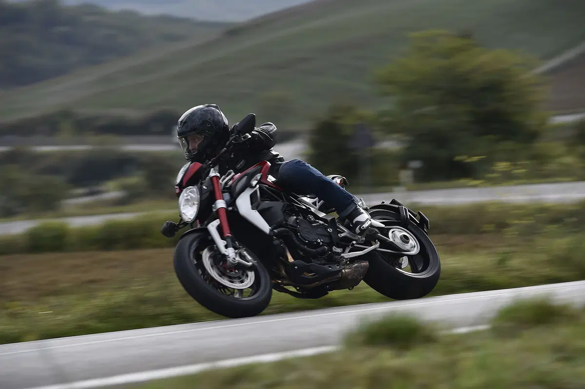 MV Agusta Dragster 800 RR (10)
