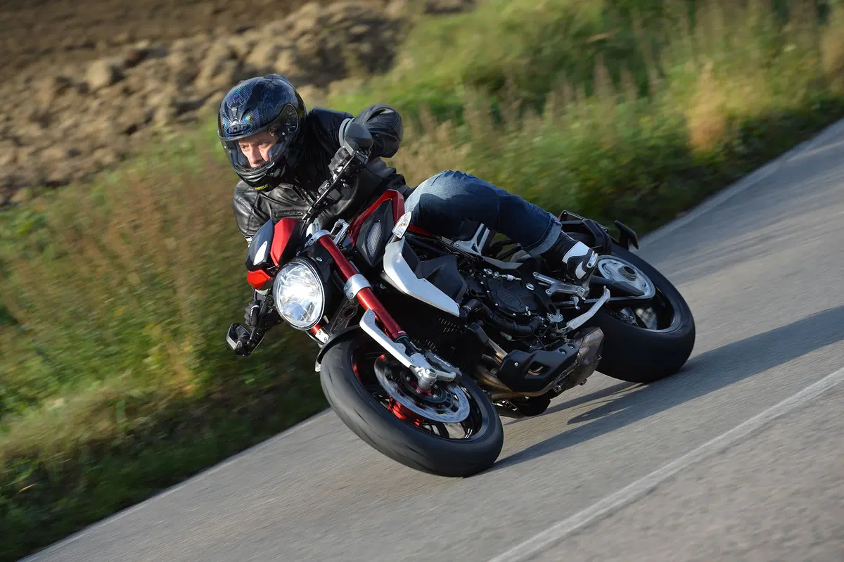 MV Agusta Dragster 800 RR (11)