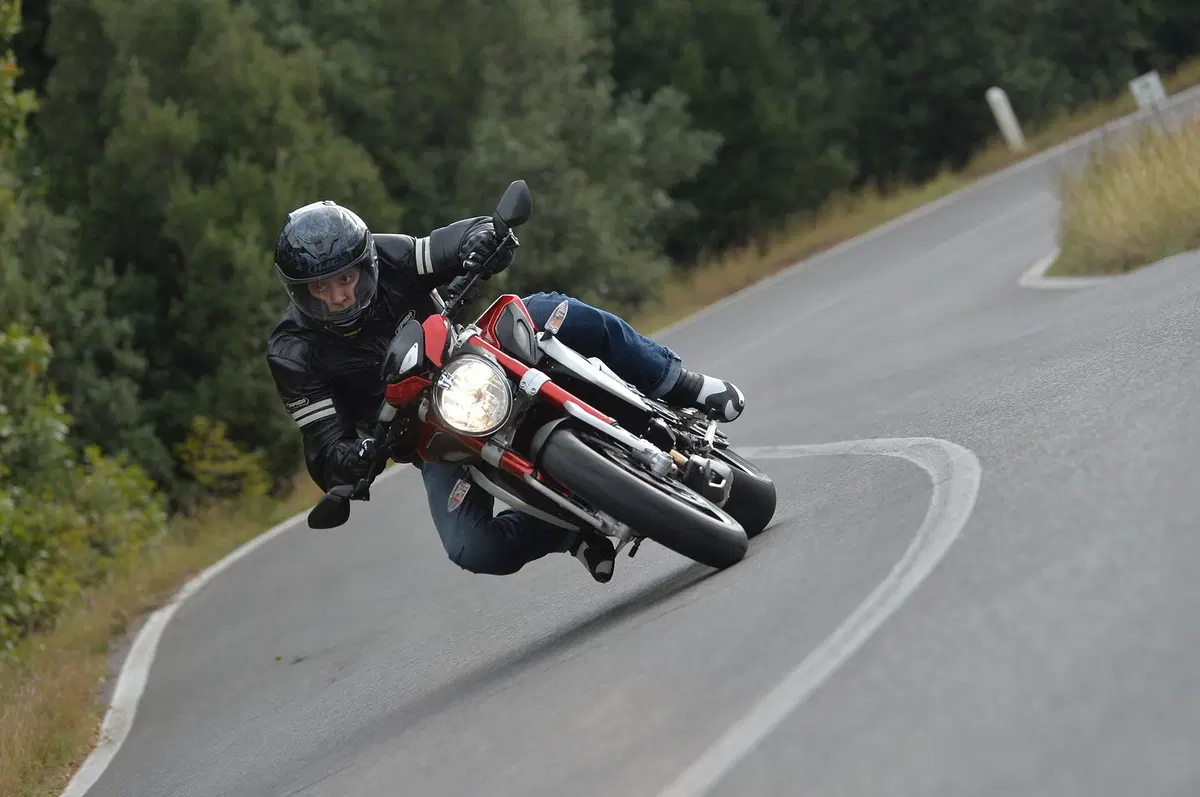 MV Agusta Dragster 800 RR (15)