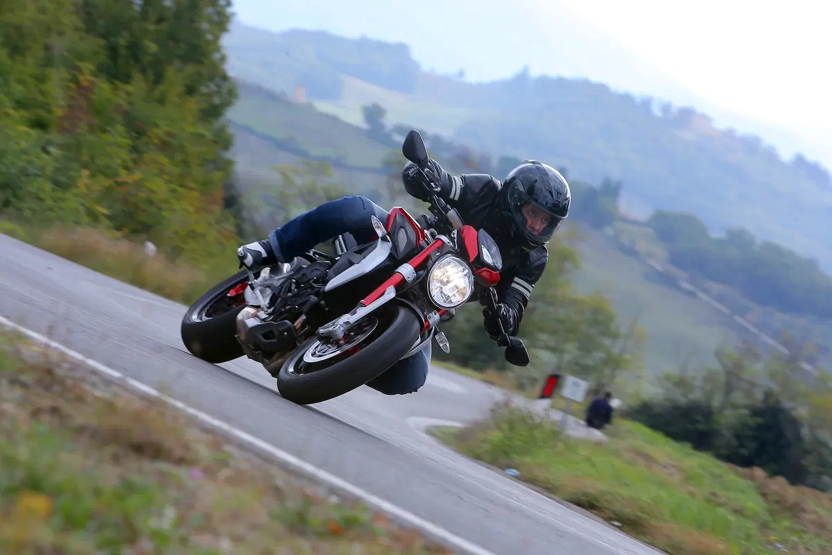 MV Agusta Dragster 800 RR (20)