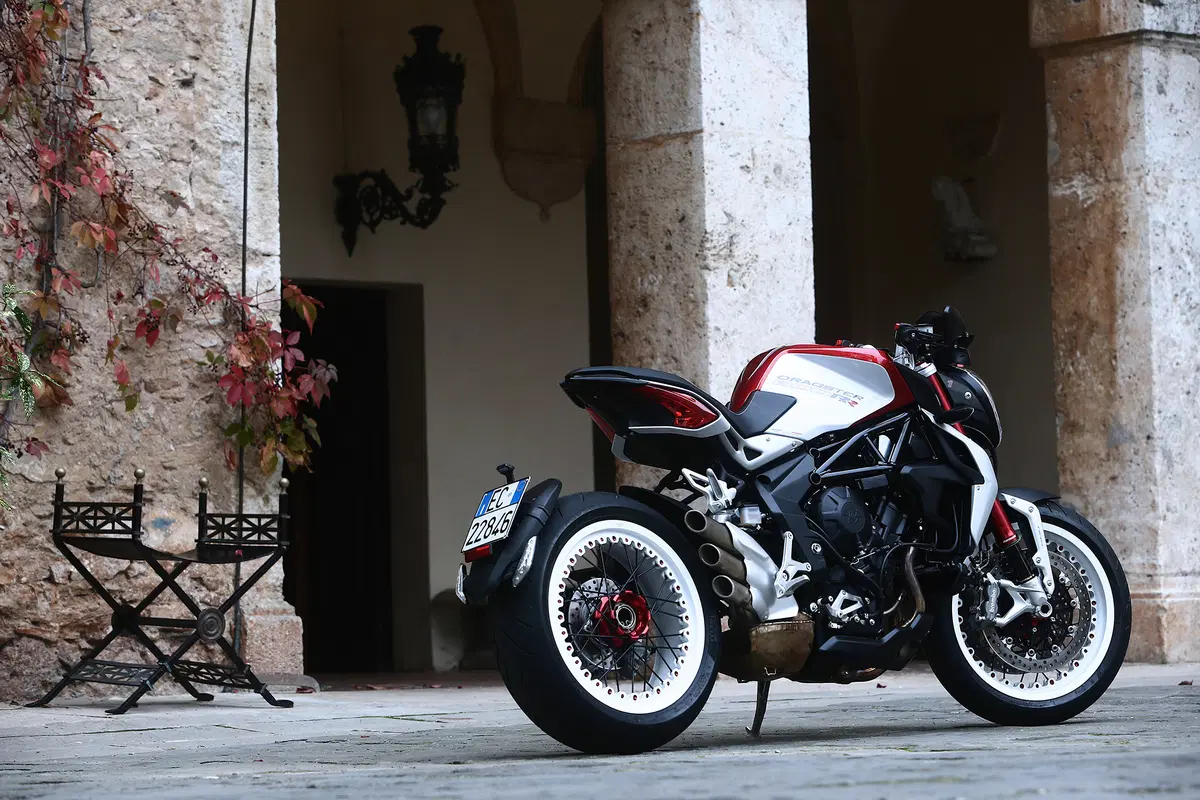 MV Agusta Dragster 800 RR (27)