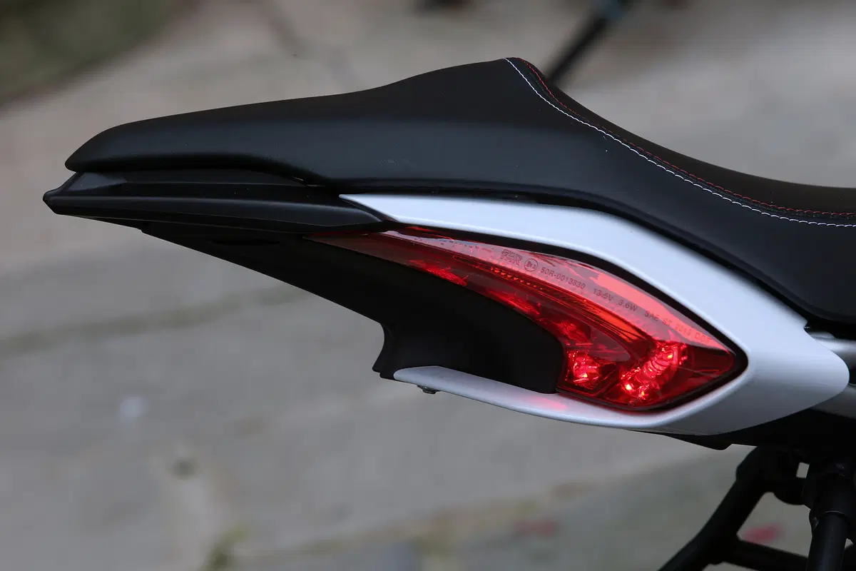 MV Agusta Dragster 800 RR (36)