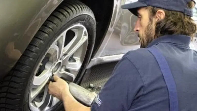 De Vita: "Catene e gomme invernali. Ecco come si fa a scegliere senza sbagliare" 