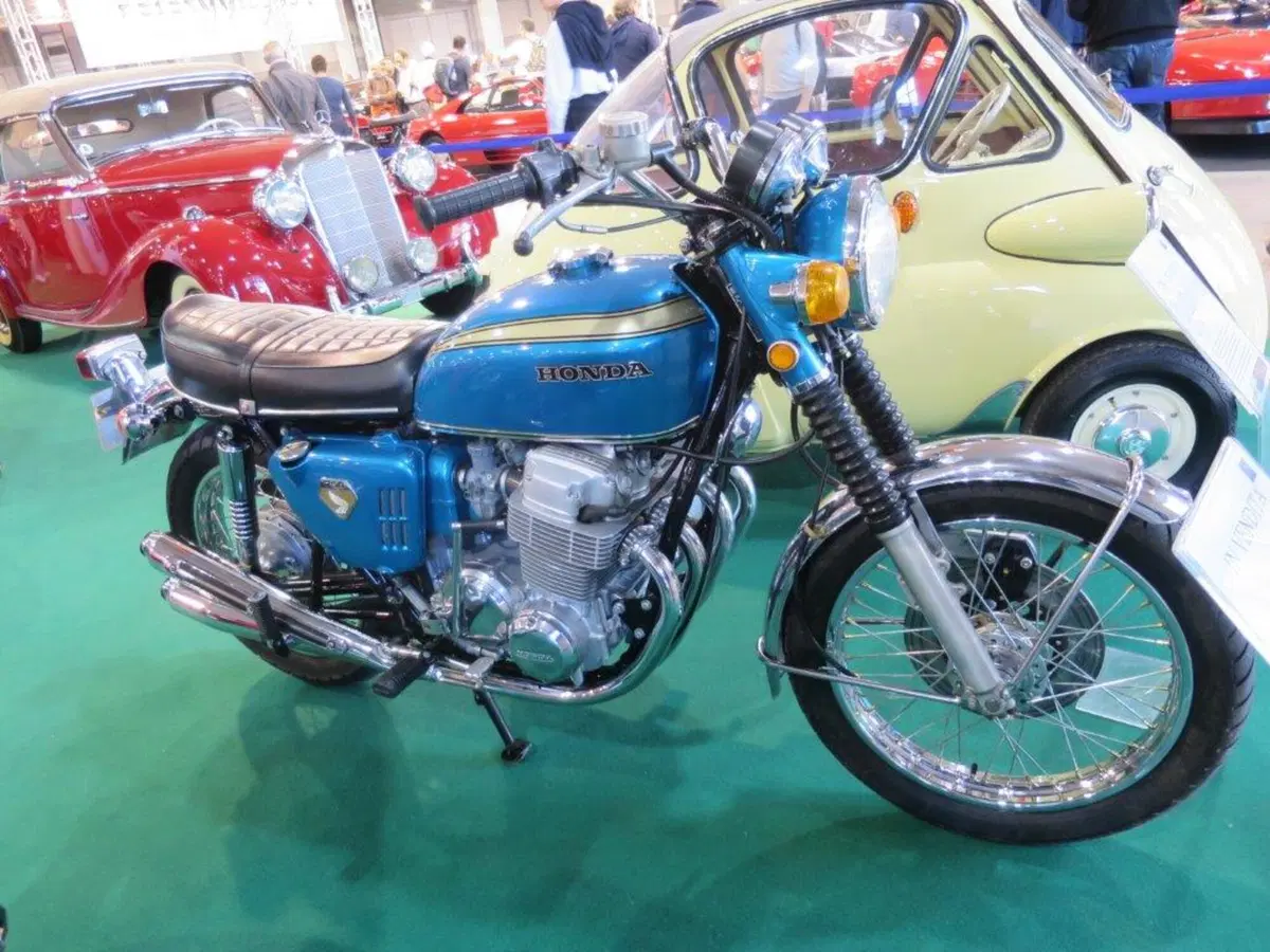 Auto e Moto d'Epoca a Padova, poche ma buone le moto