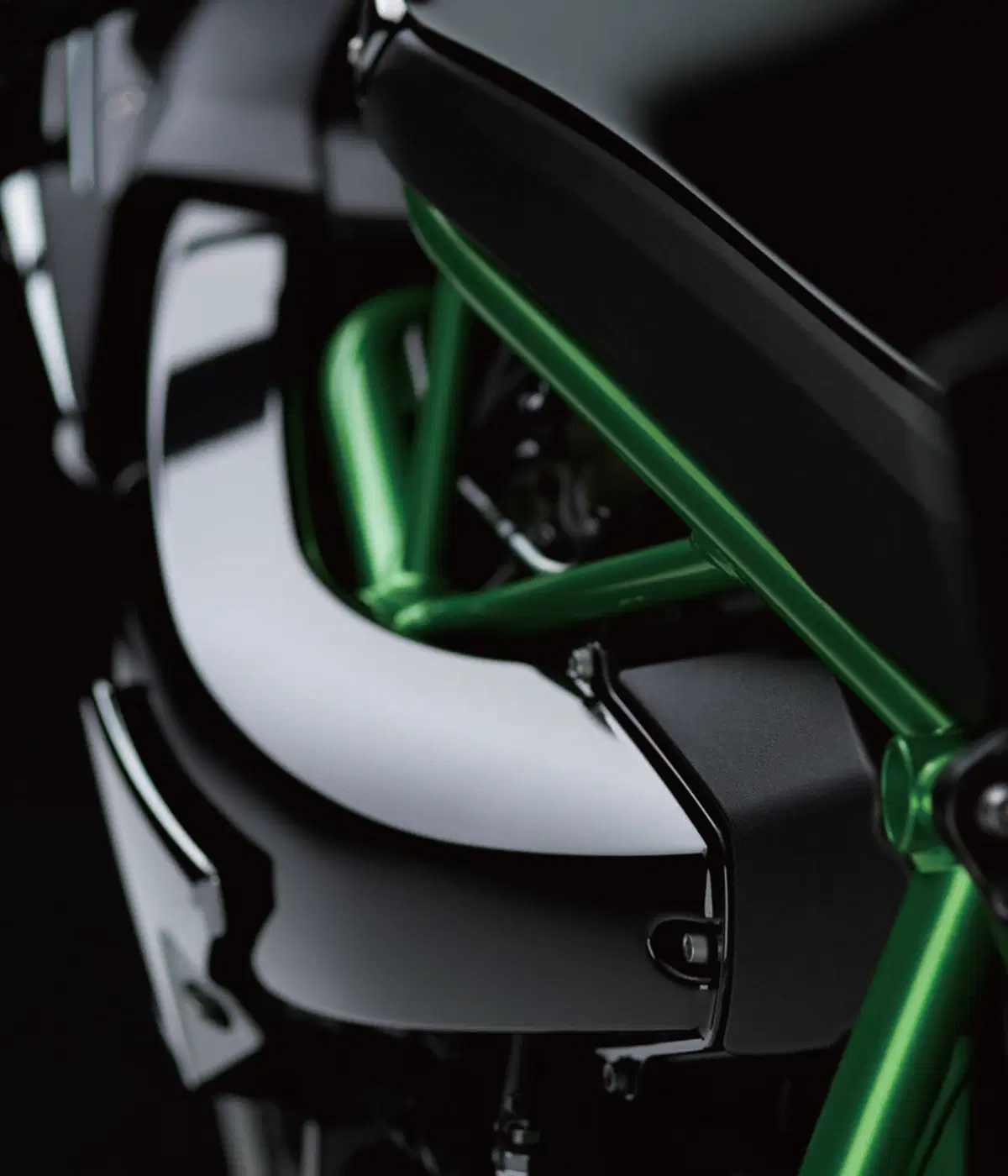 Kawasaki Ninja H2 2015 (13)