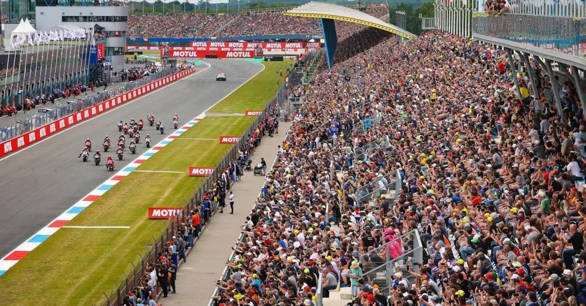 MotoGP 2022. Quattro team manager di MotoGP sono d'accordo sulla sprint race: "&Egrave; cosa buona"