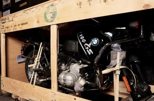 Quanto può valere questa BMW R100GS PD Classic del 1995 ancora da sballare? (2)