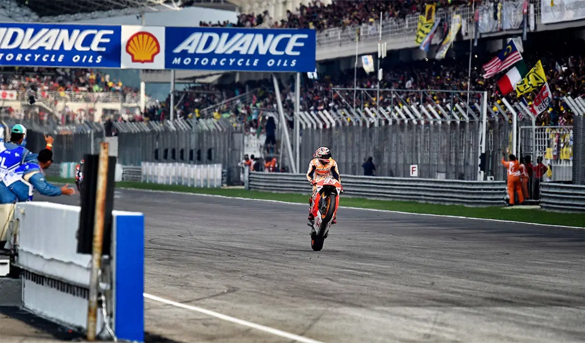 Le foto più belle del GP della Malesia (12)