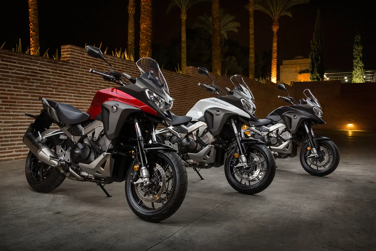 Honda Crossrunner 800 2015 (18)