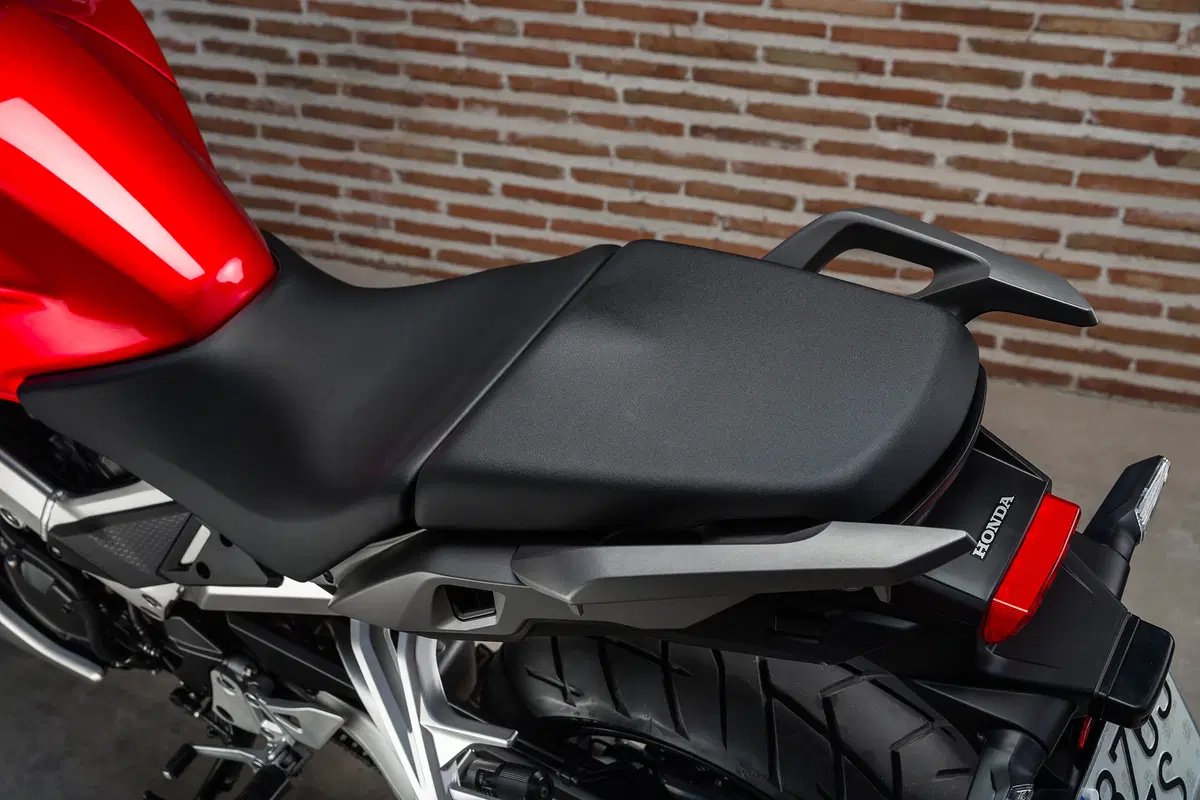 Honda Crossrunner 800 2015 (35)