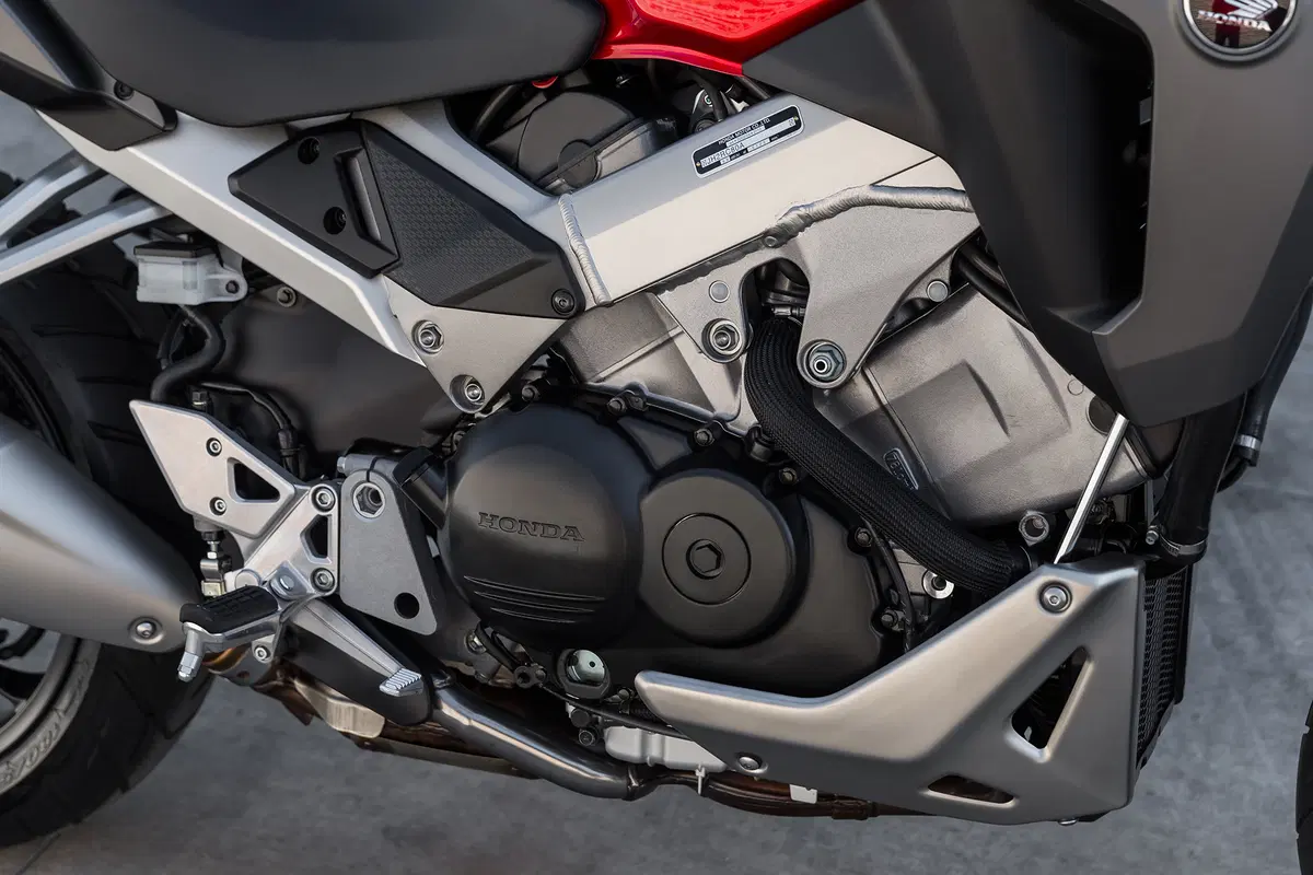 Honda Crossrunner 800 2015 (39)