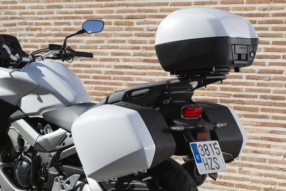 Honda Crossrunner 800 2015 (44)